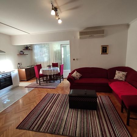 Apartments Jadranka Макарска Екстериор снимка