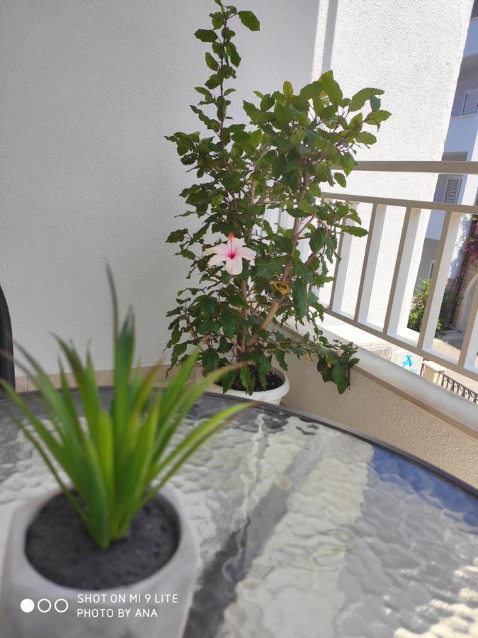 Apartments Jadranka Макарска Екстериор снимка