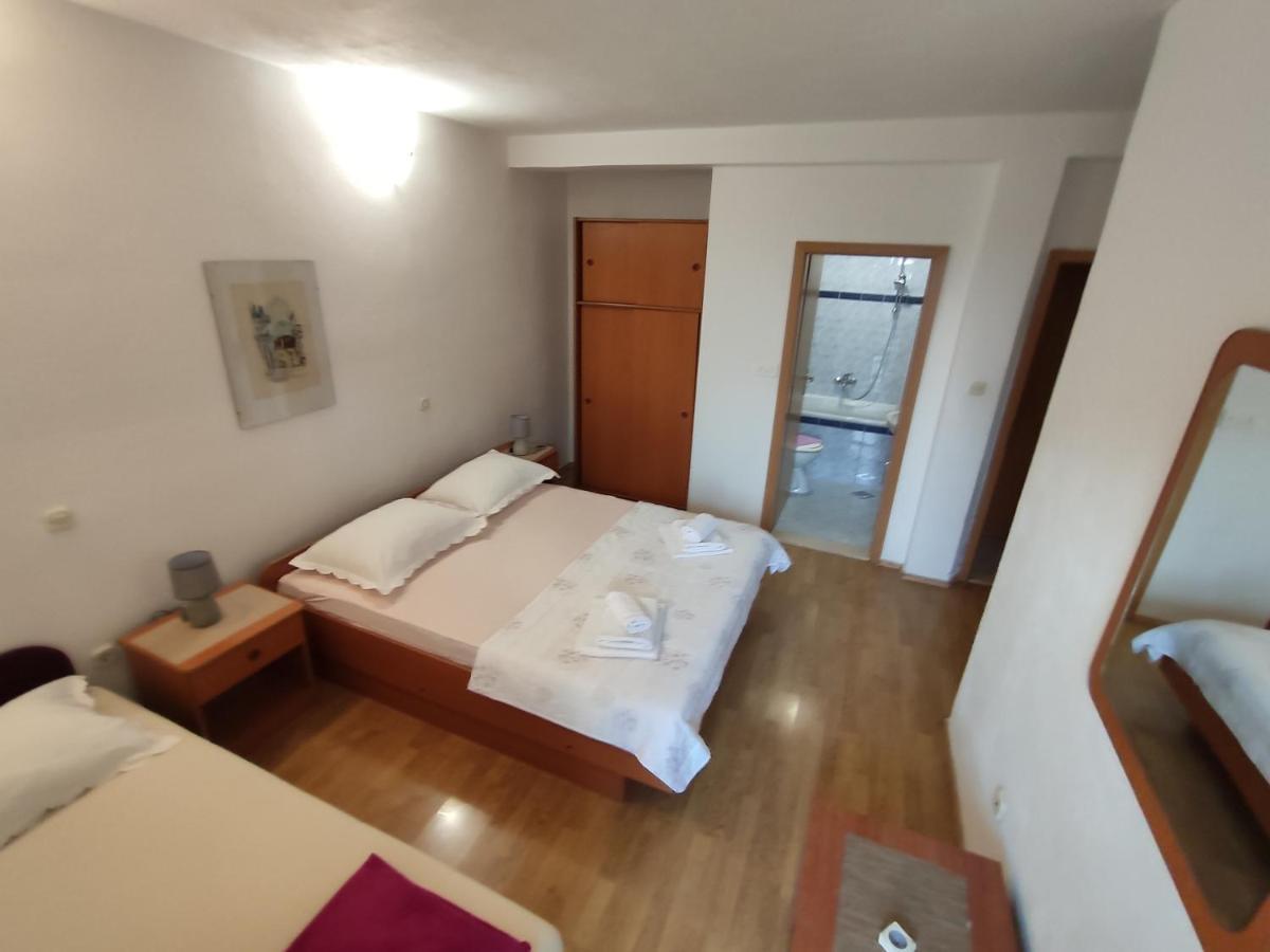 Apartments Jadranka Макарска Екстериор снимка