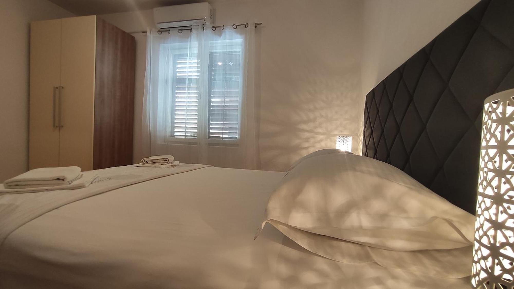 Apartments Jadranka Макарска Екстериор снимка