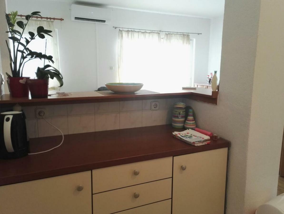Apartments Jadranka Макарска Екстериор снимка